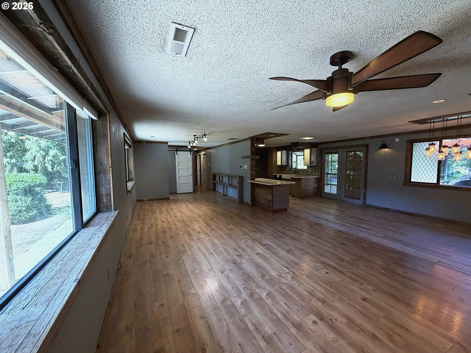 Listing photo 4 of 47, 23529 S TRILLIUM HOLLOW RD, Oregon City, OR, 97045