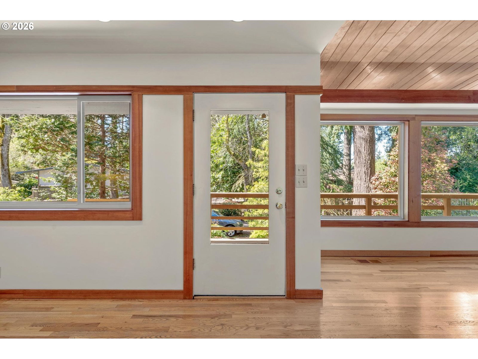 Listing photo 5 of 43, 2591 GREENTREE RD, Lake Oswego, OR, 97034