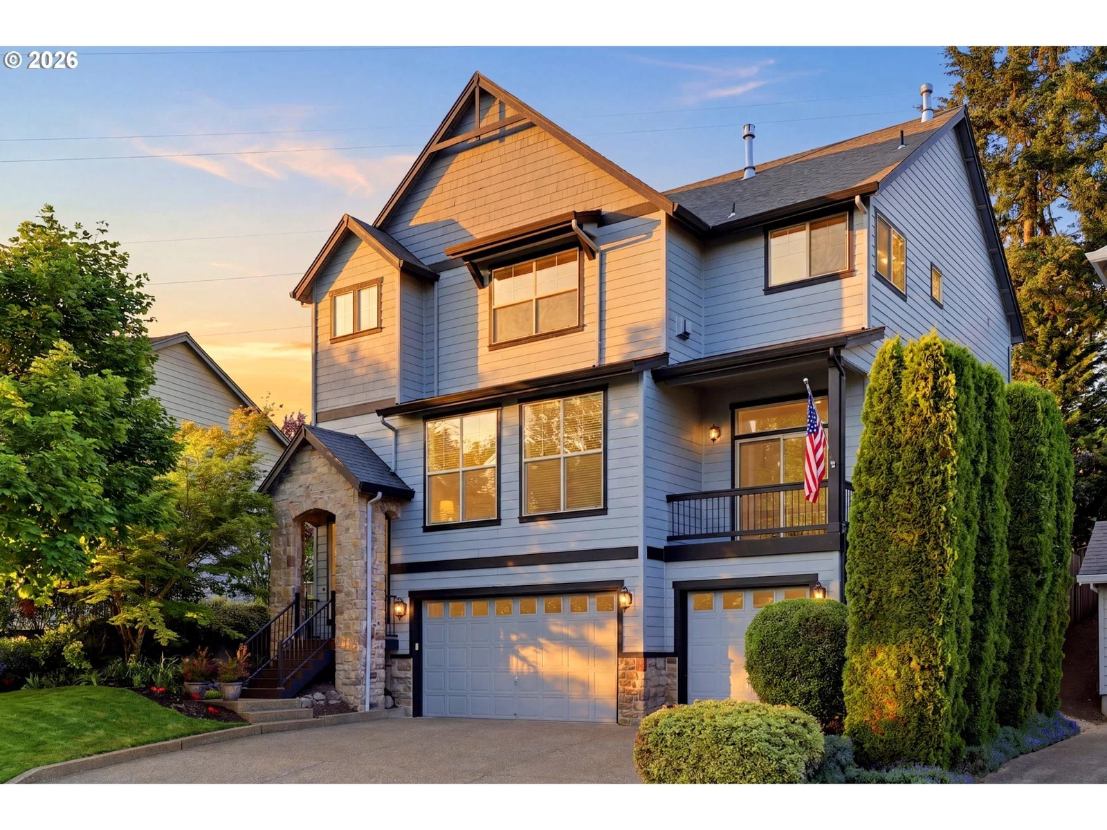 22814 SW COWLITZ DR