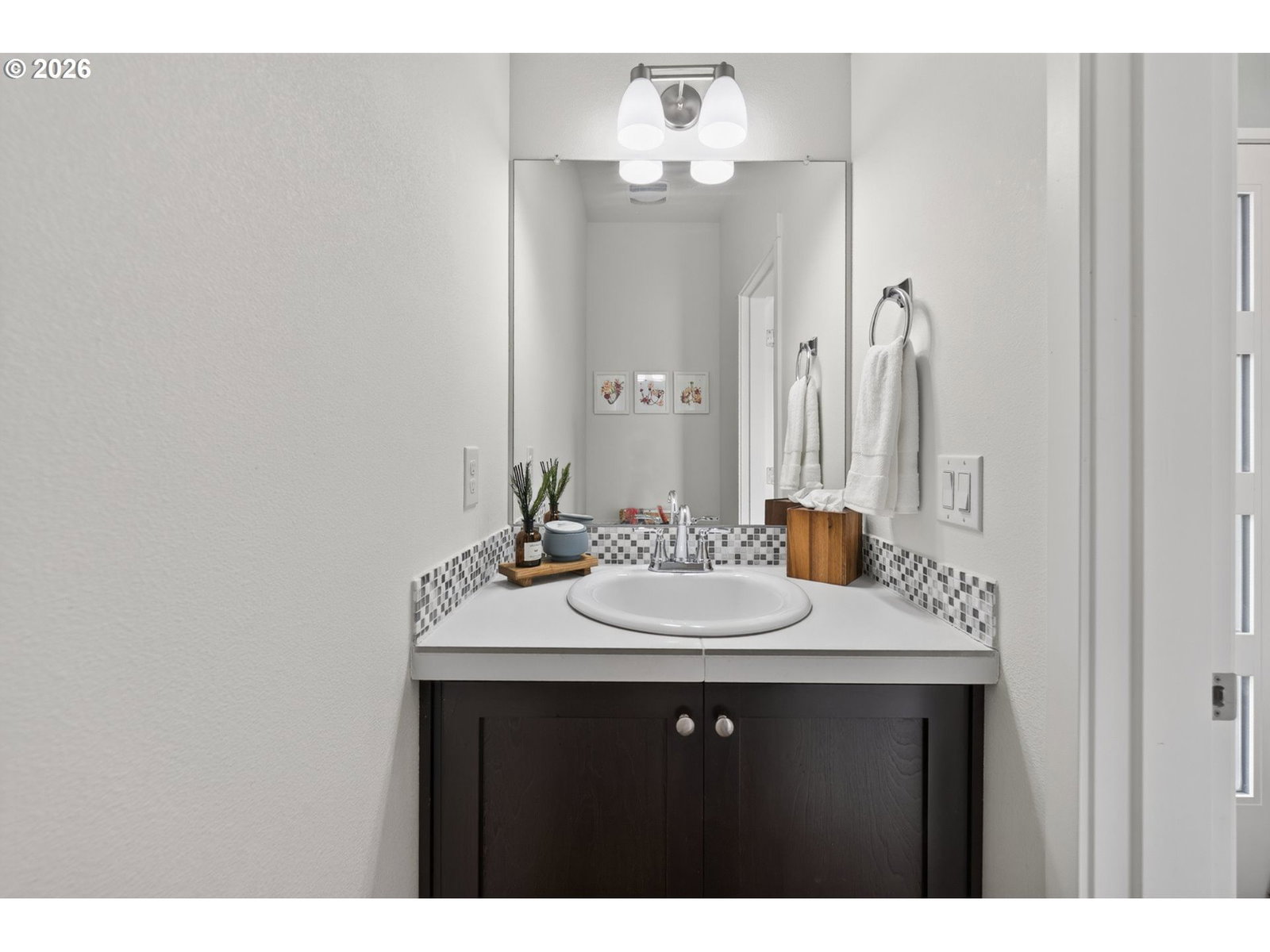 Listing photo 5 of 40, 1147 N FAIRHOPE PL, Ridgefield, WA, 98642
