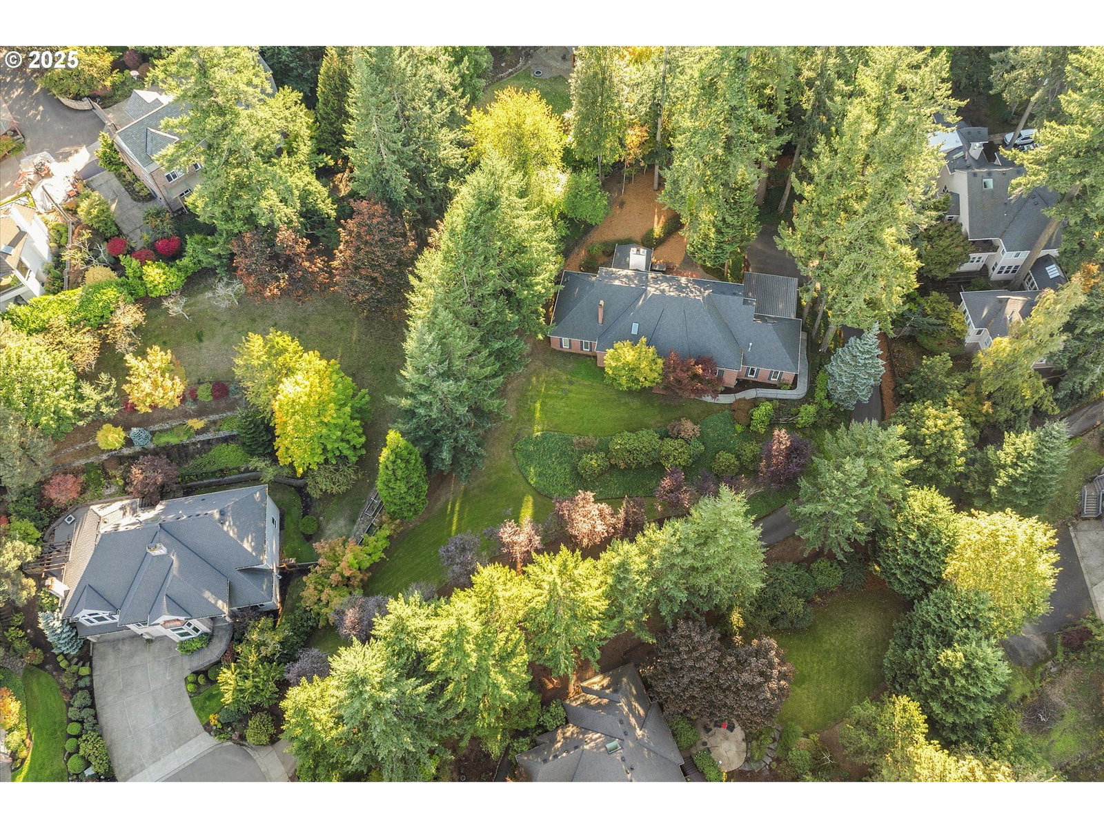 Listing photo 5 of 48, 1300 TYNDALL CT, Lake Oswego, OR, 97034