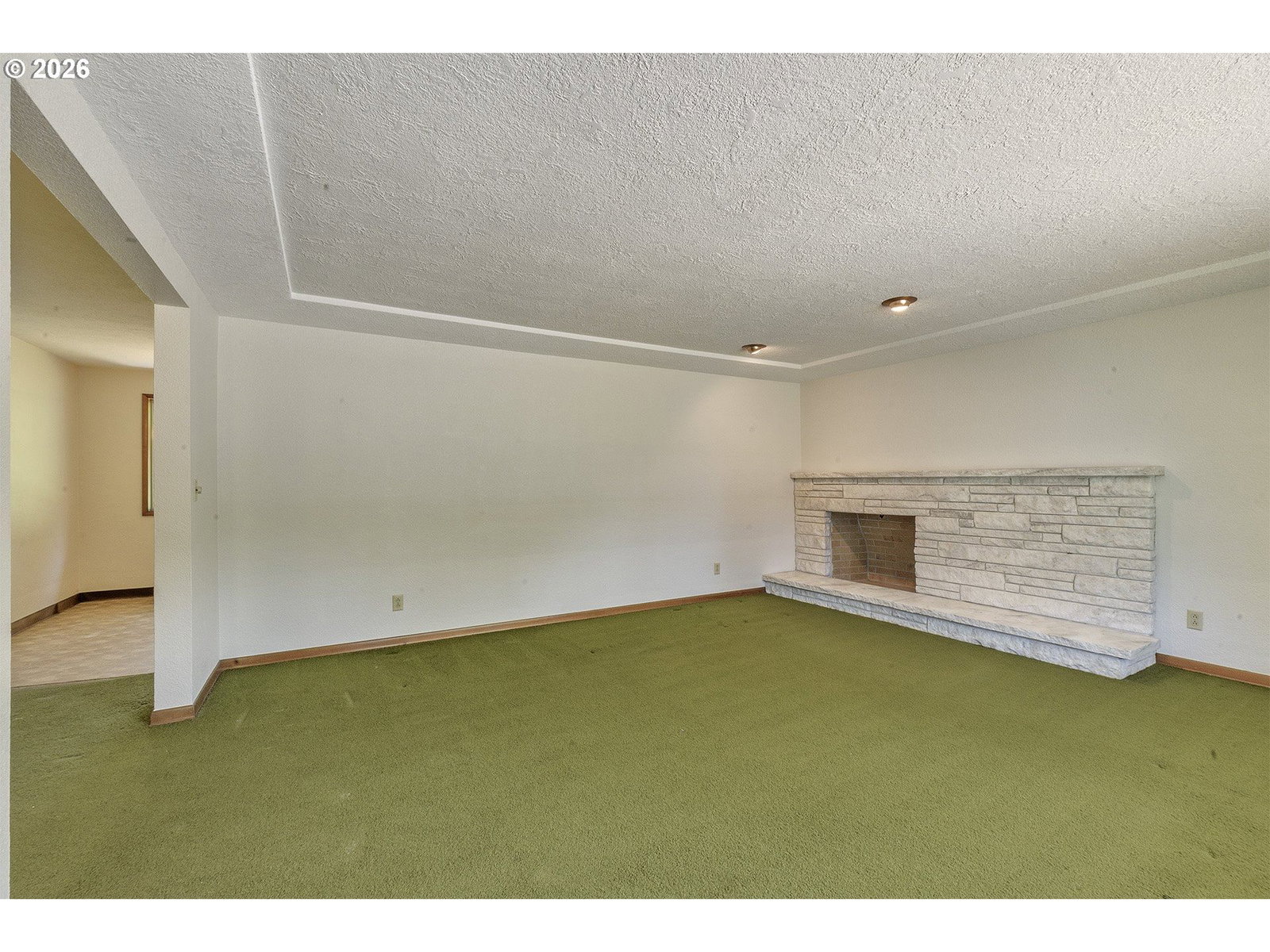 Listing photo 4 of 28, 3721 SE PINE ST, Hillsboro, OR, 97123