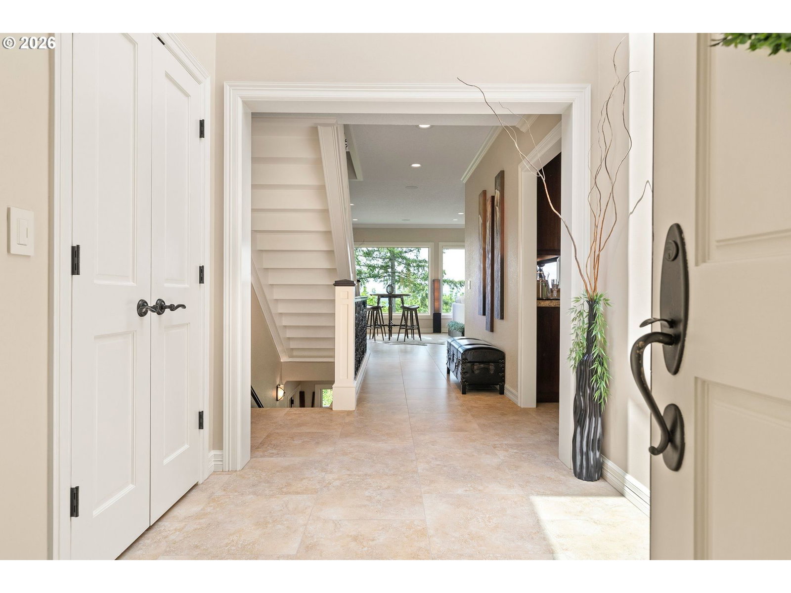 Listing photo 4 of 48, 221 SW MOONRIDGE PL, Portland, OR, 97225
