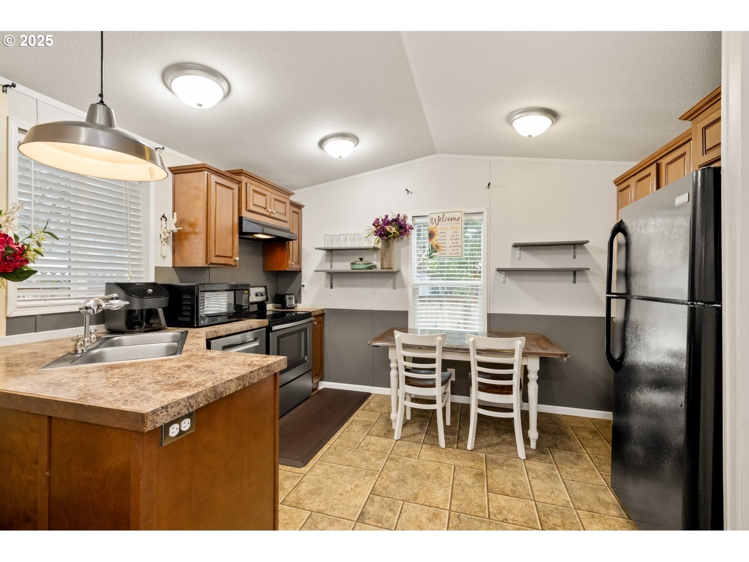 Listing photo 5 of 21, 2696 SE PALMQUIST RD, Gresham, OR, 97080