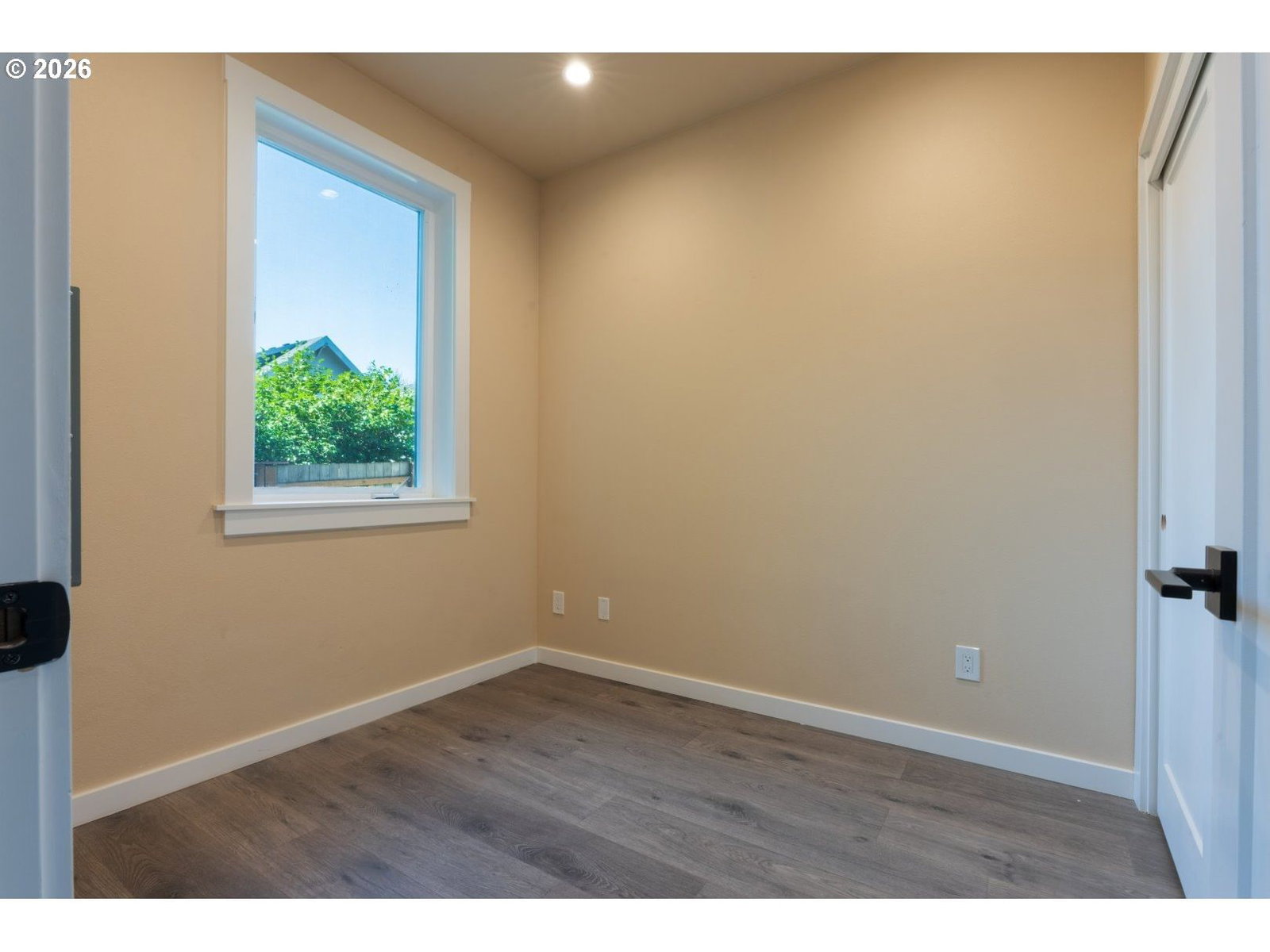 Listing photo 5 of 36, 5120 SE 66TH AVE, Portland, OR, 97206