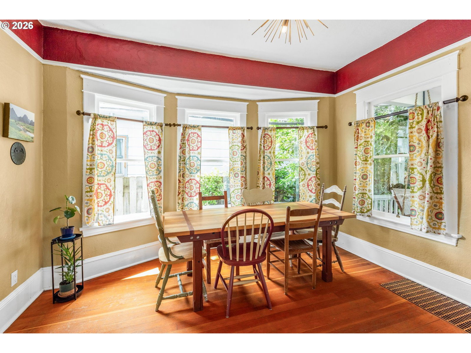 Listing photo 4 of 39, 4324 SE 66TH AVE, Portland, OR, 97206