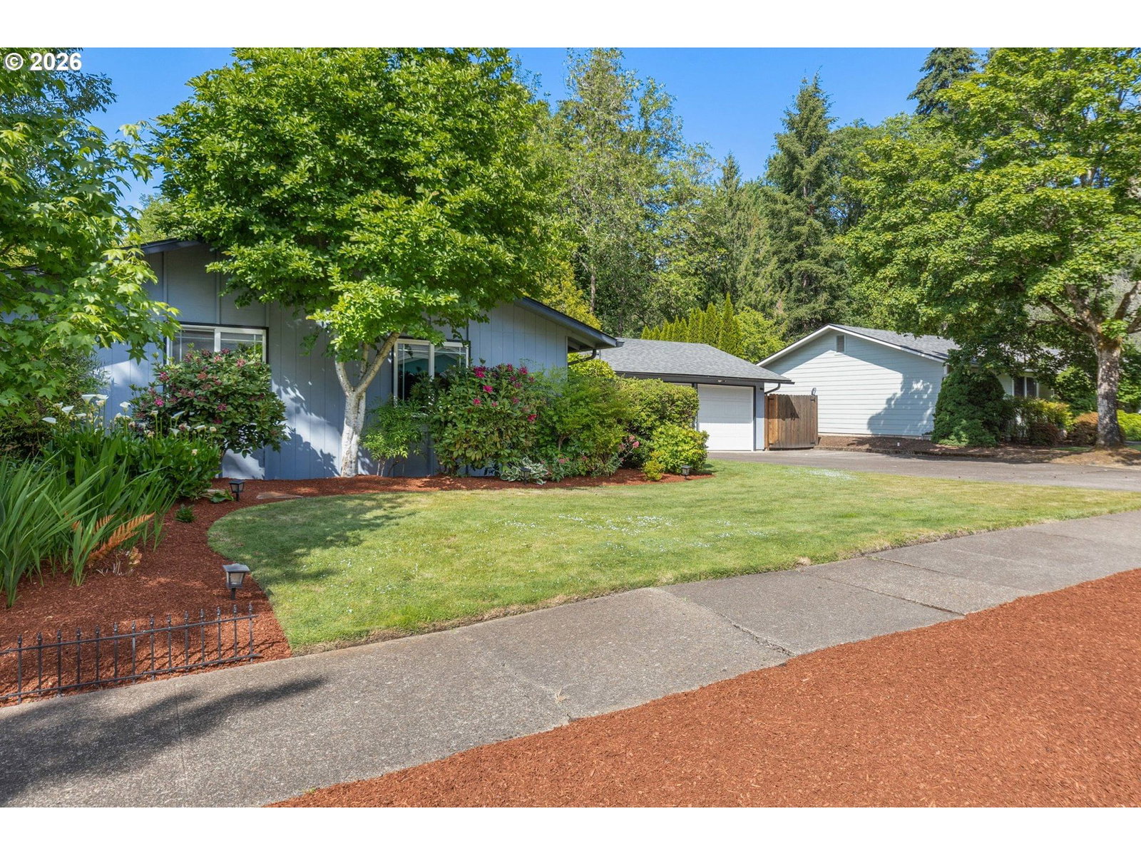 Listing photo 4 of 45, 3389 Kevington AVE, Eugene, OR, 97405
