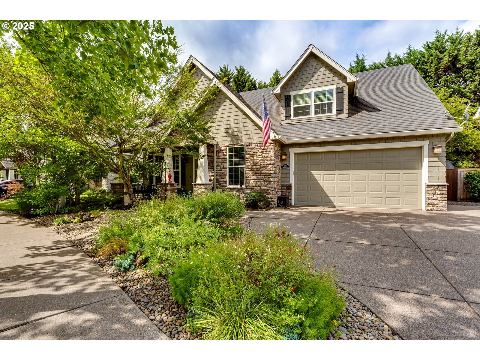 Primary listing photo, 2580 Crowther DR, Eugene, OR, 97404