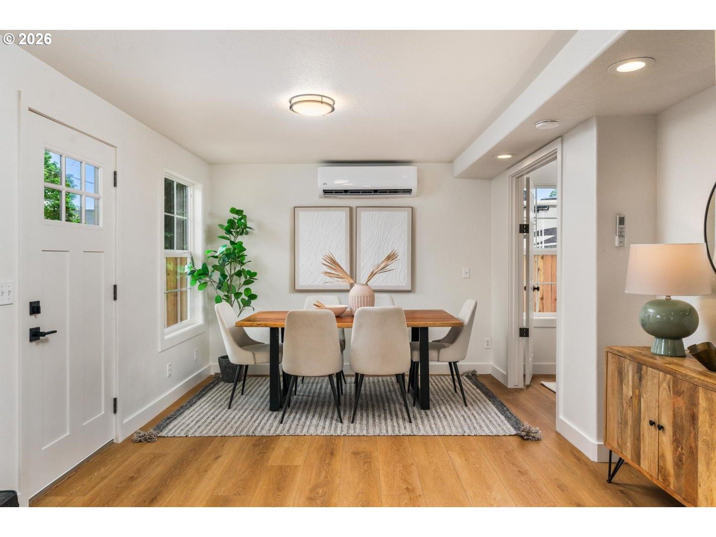 Listing photo 5 of 38, 5601 SE BYBEE BLVD #A, Portland, OR, 97206