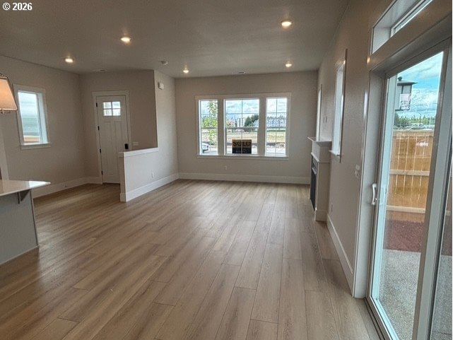 Listing photo 5 of 43, 18364 SW Alderwood DR, Beaverton, OR, 97003