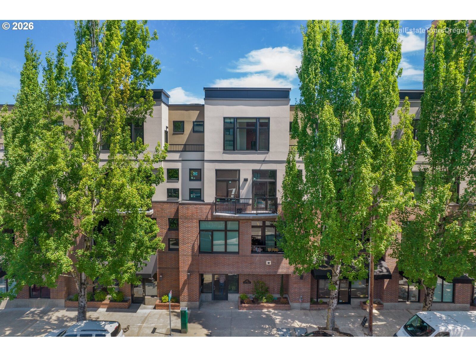 618 NW 12TH AVE #303
