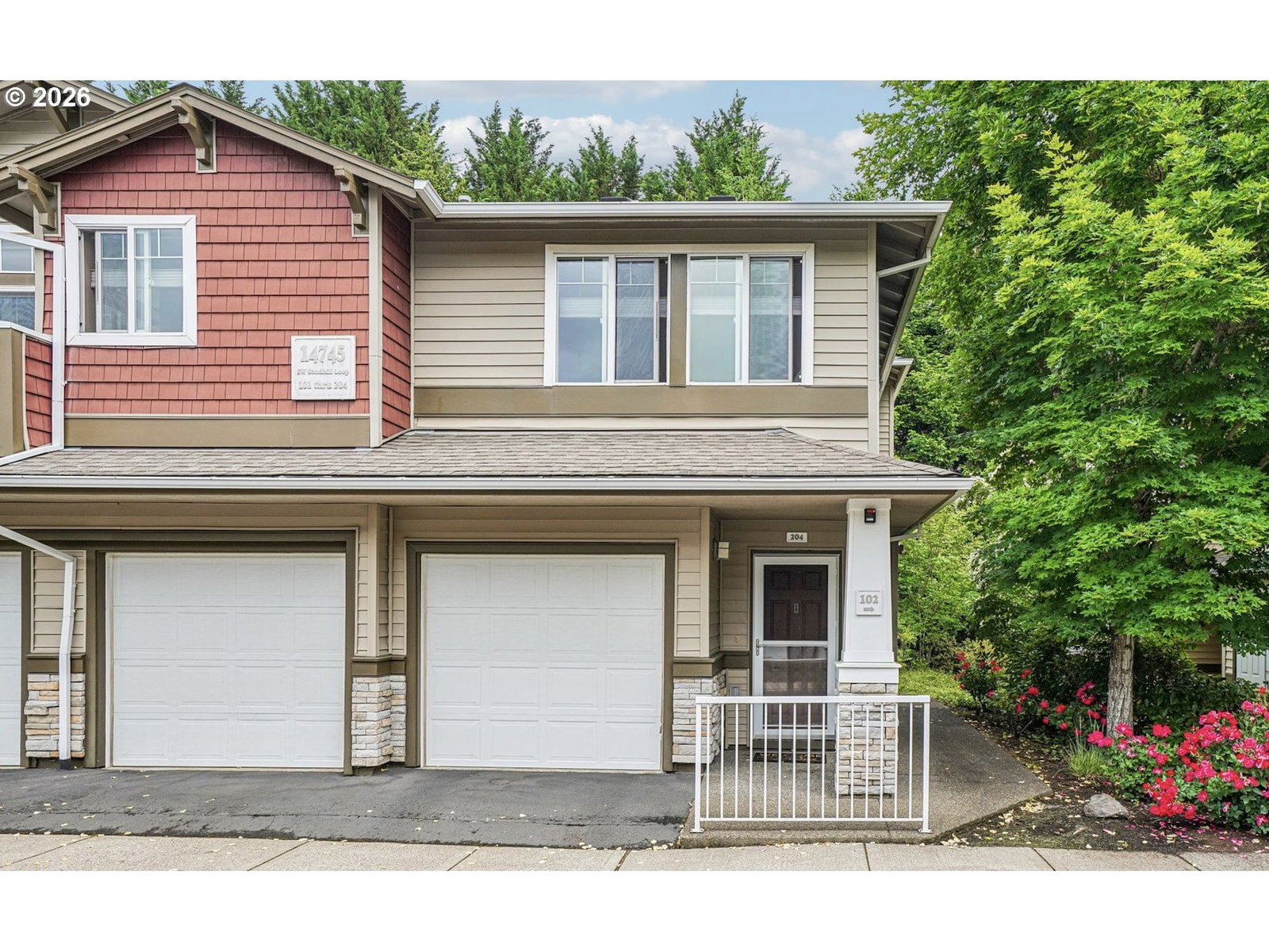 Listing photo 1 of 6