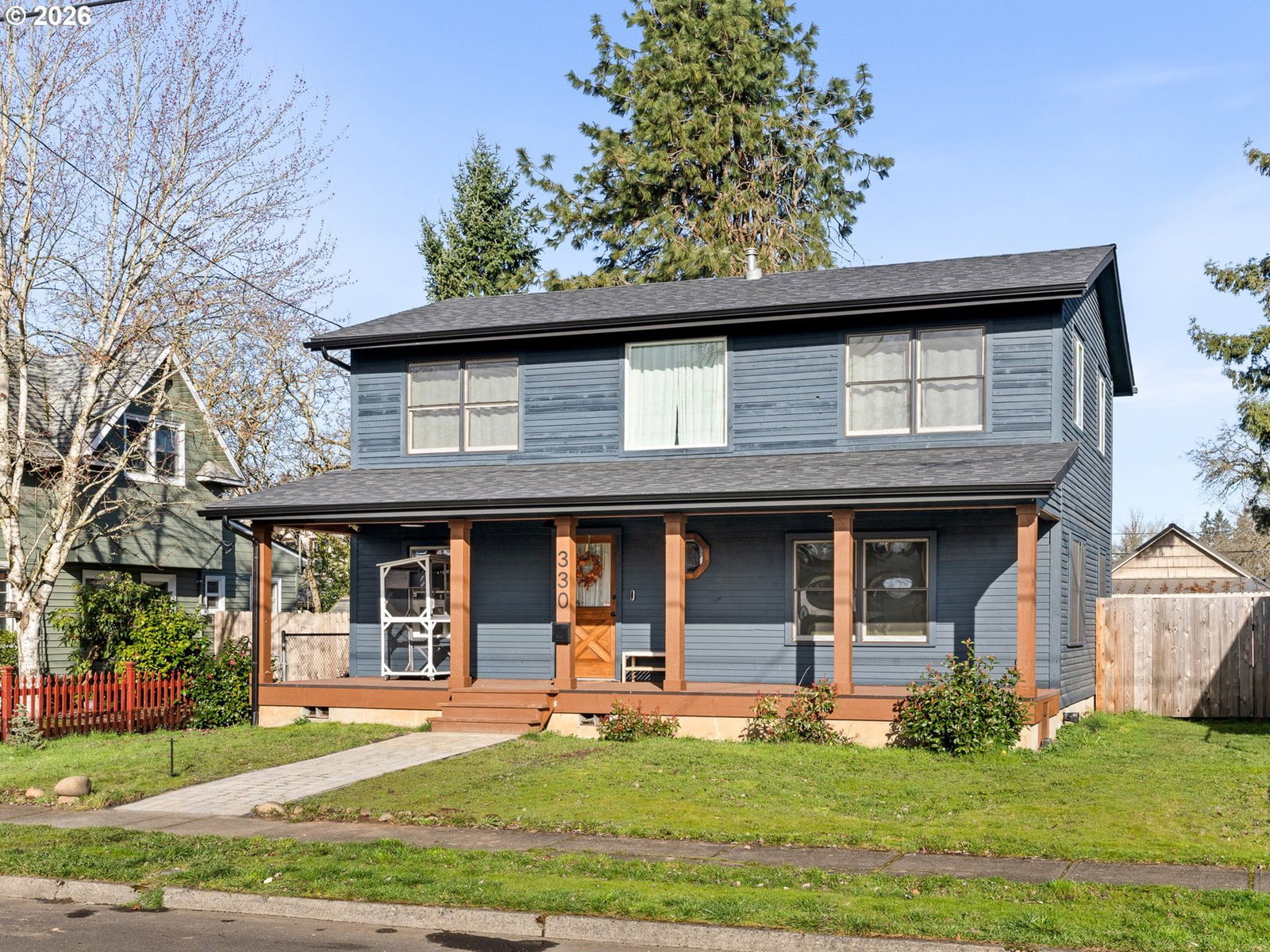 Primary listing photo, 330 W DARTMOUTH ST, Gladstone, OR, 97027