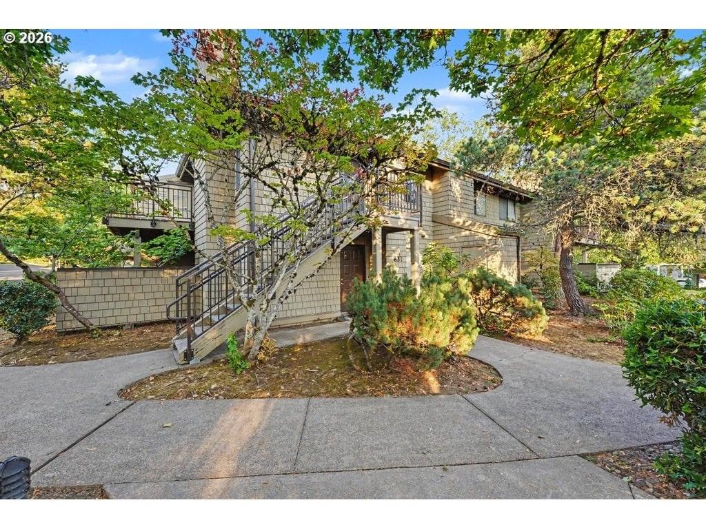 84 GALEN ST