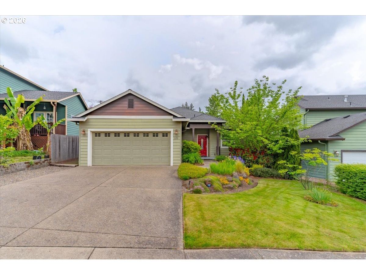 Listing photo 1 of 6