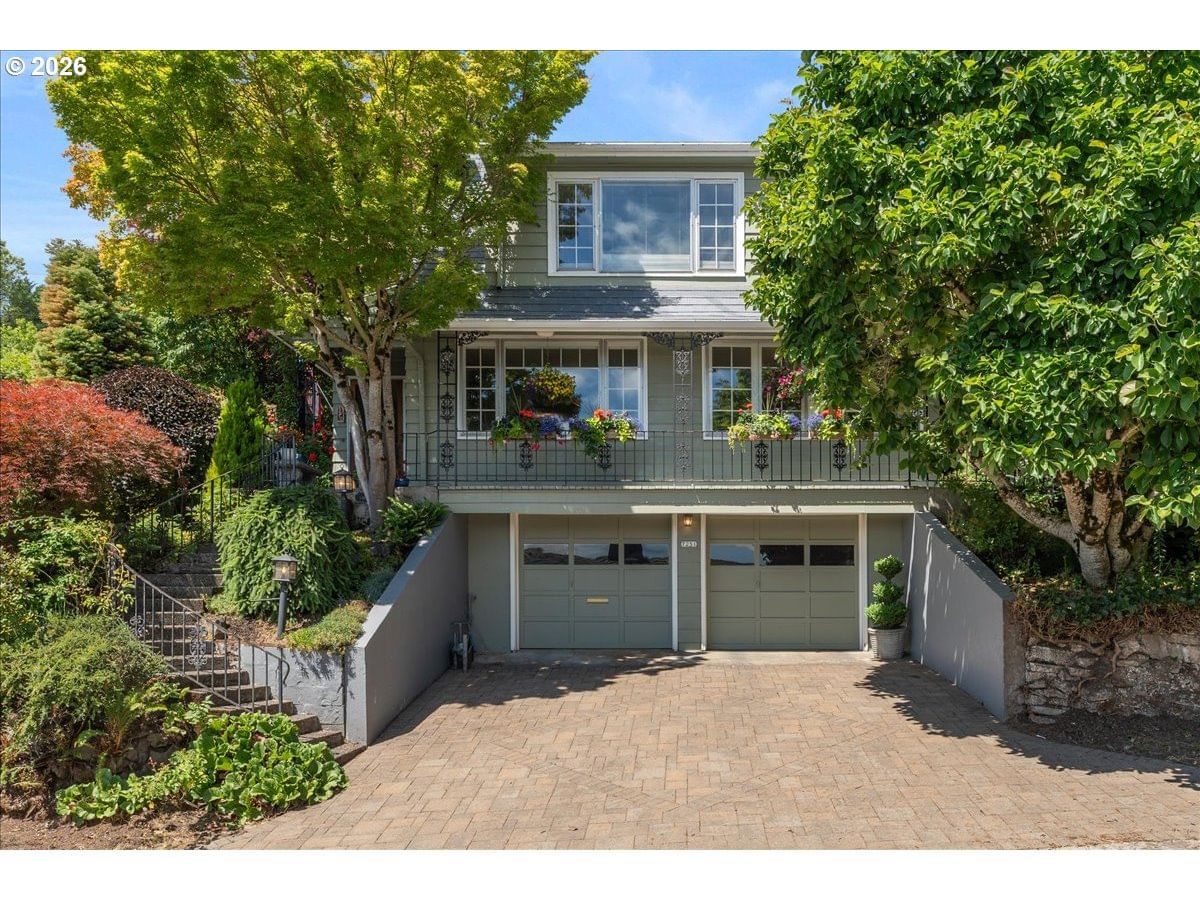 Listing photo 4 of 47, 7231 S LAVIEW DR, Portland, OR, 97219