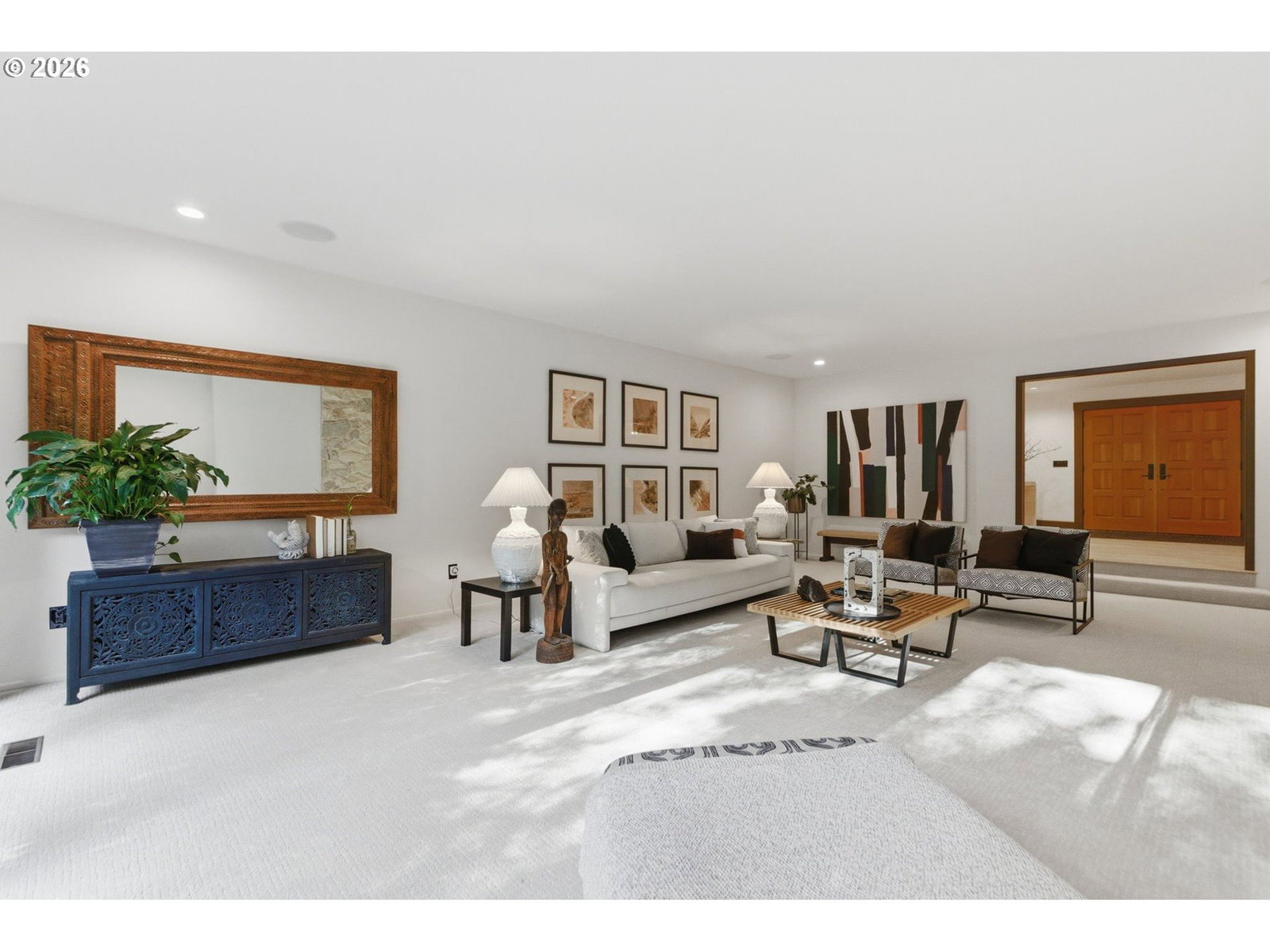 Listing photo 5 of 48, 6200 SW ROUND HILL WAY, Portland, OR, 97221