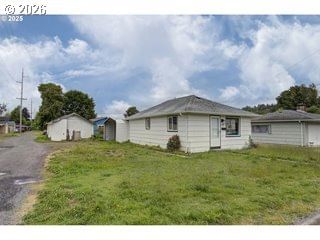 Listing photo 1 of 6