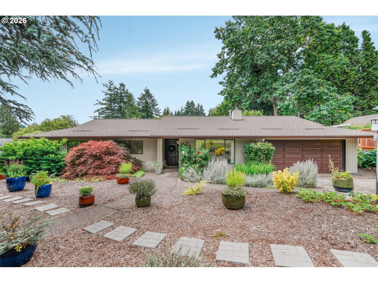 Primary listing photo, 9245 SW 7TH AVE, Portland, OR, 97219
