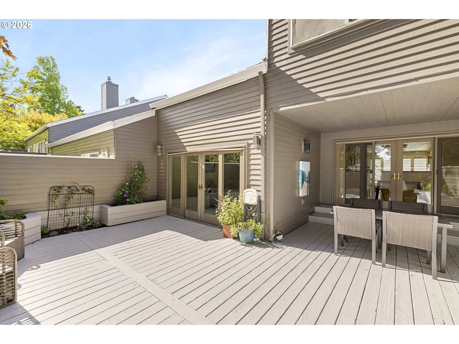 32 GREENRIDGE CT