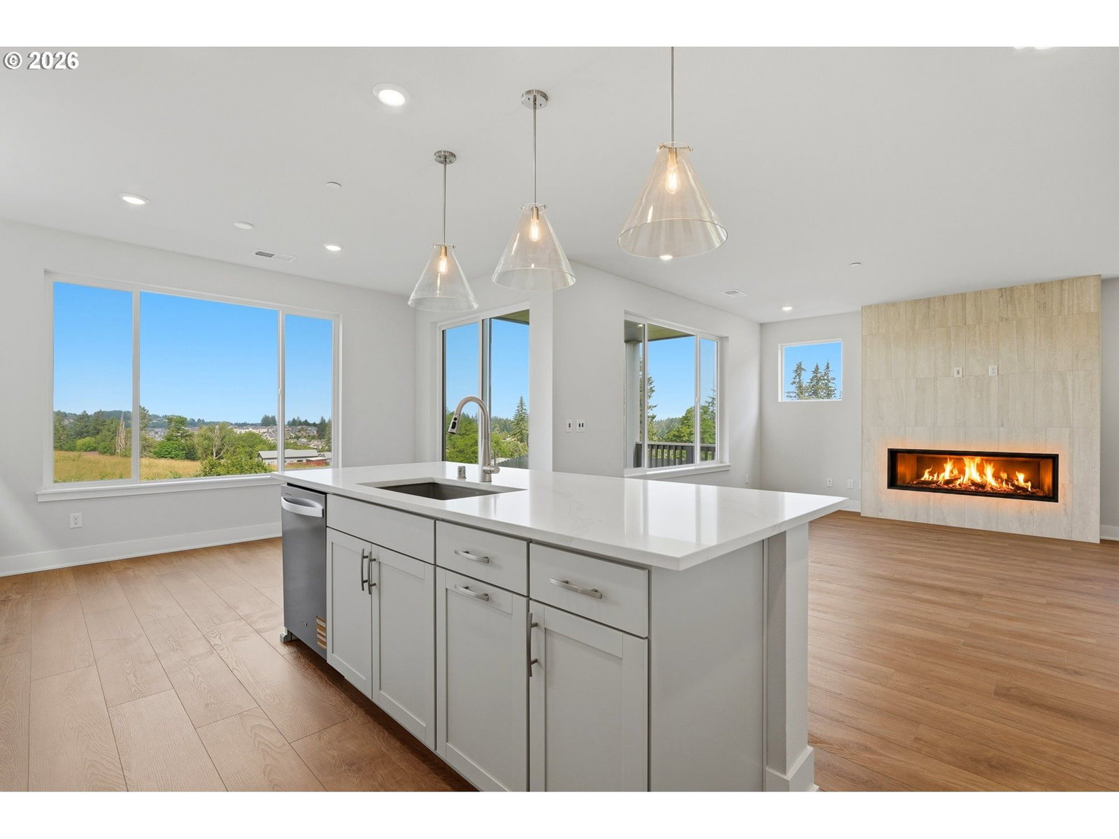 Listing photo 4 of 11, 3881 W 4TH ST, Washougal, WA, 98671