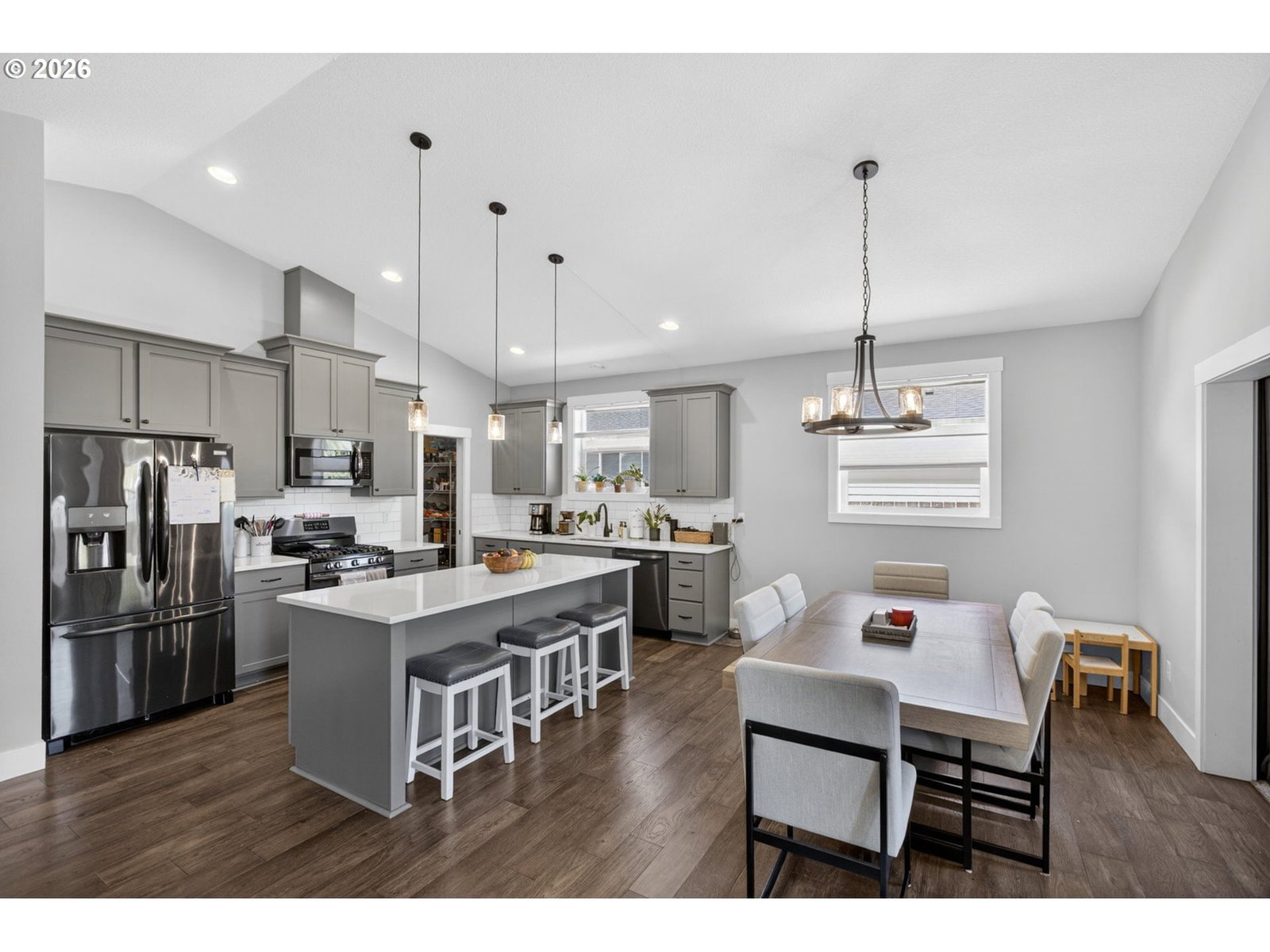 Listing photo 4 of 45, 3125 PONDEROSA RD, Hood River, OR, 97031