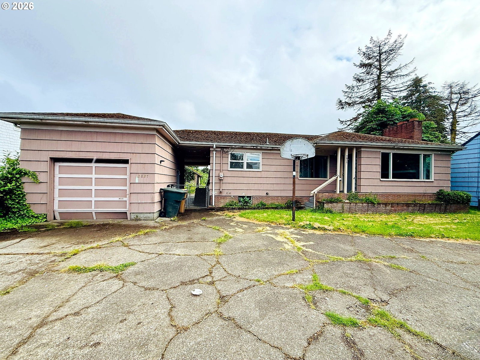 2827 OCEAN BEACH HWY