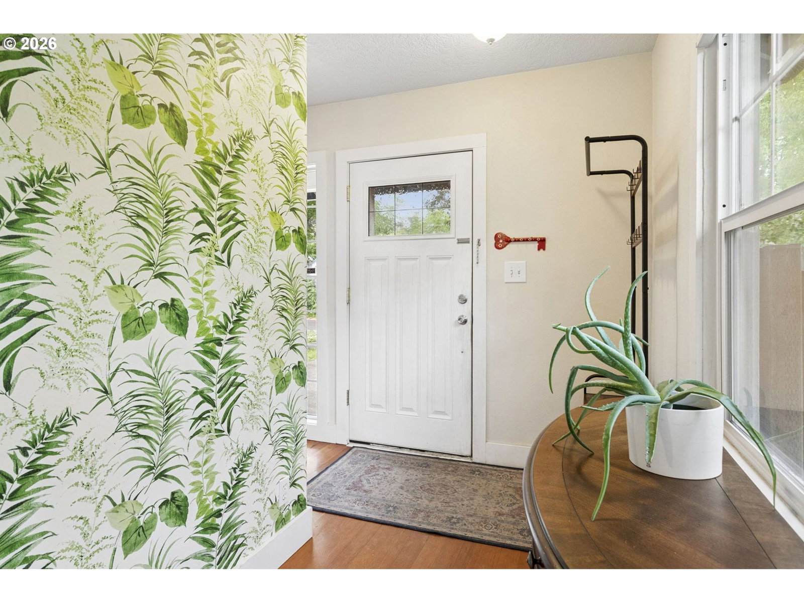 Listing photo 5 of 35, 13048 SE KELLY CT, Portland, OR, 97236