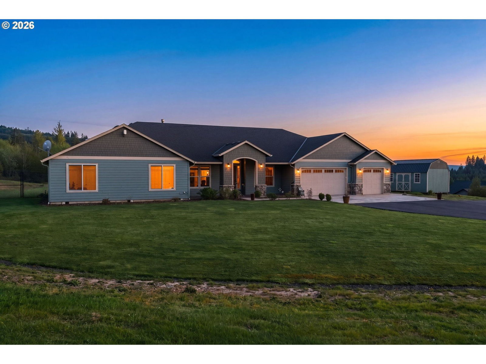 Primary listing photo, 192 CROSS CREEK RD, Kelso, WA, 98626