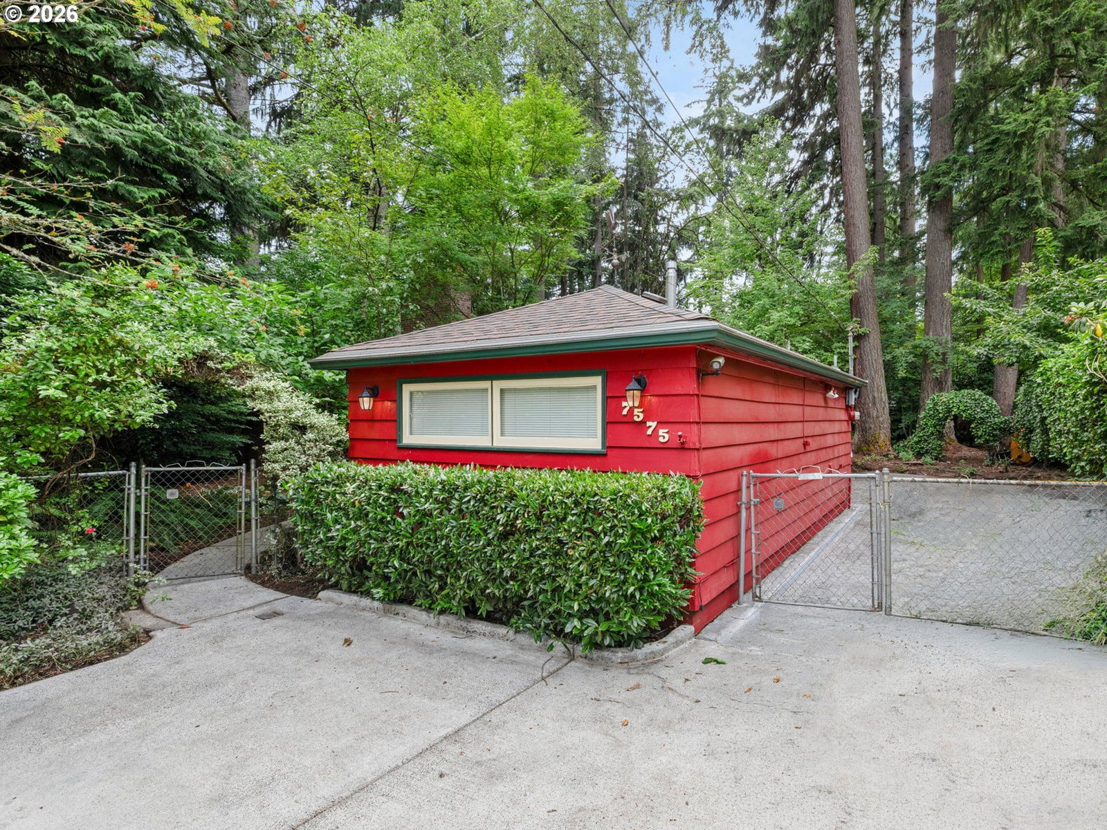 7575 SW GREENWOOD DR