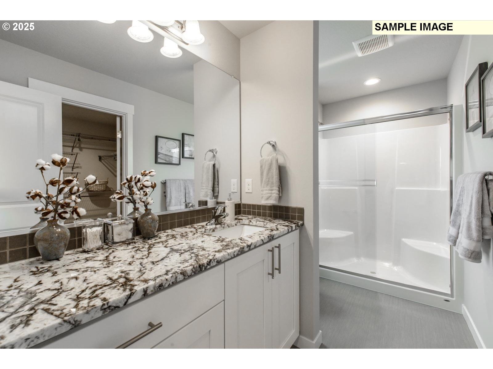Listing photo 5 of 32, 10257 SE VRADENBURG RD #358, Happy Valley, OR, 97086