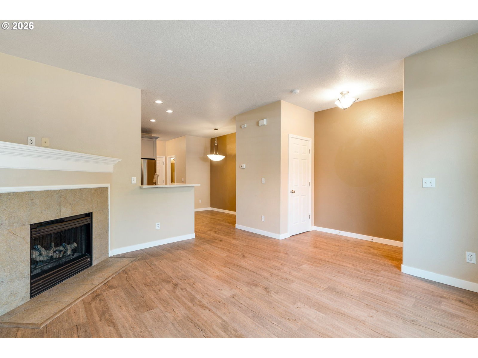 Listing photo 5 of 48, 1629 SW 171ST TER, Beaverton, OR, 97003