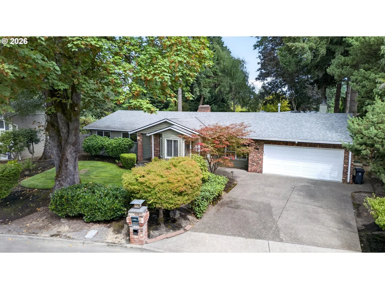 1545 CLOVERLEAF RD