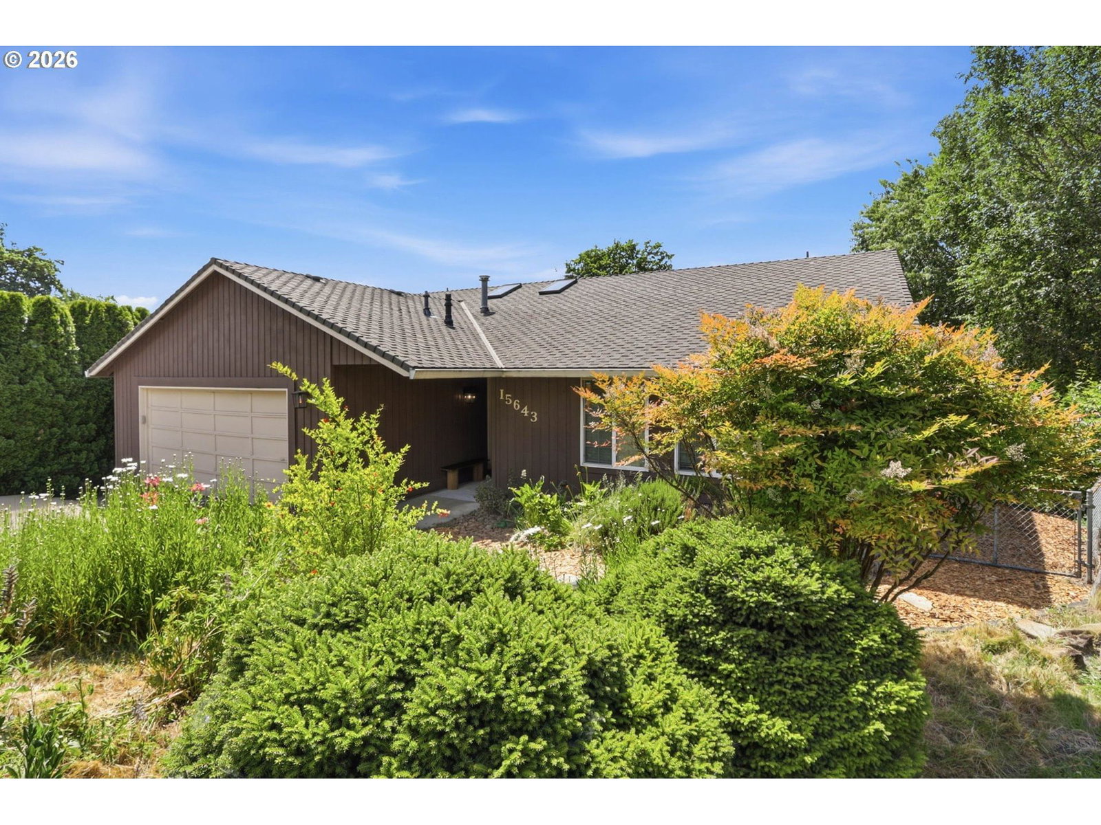 Listing photo 4 of 40, 15643 SE ANDYS CT, Milwaukie, OR, 97267