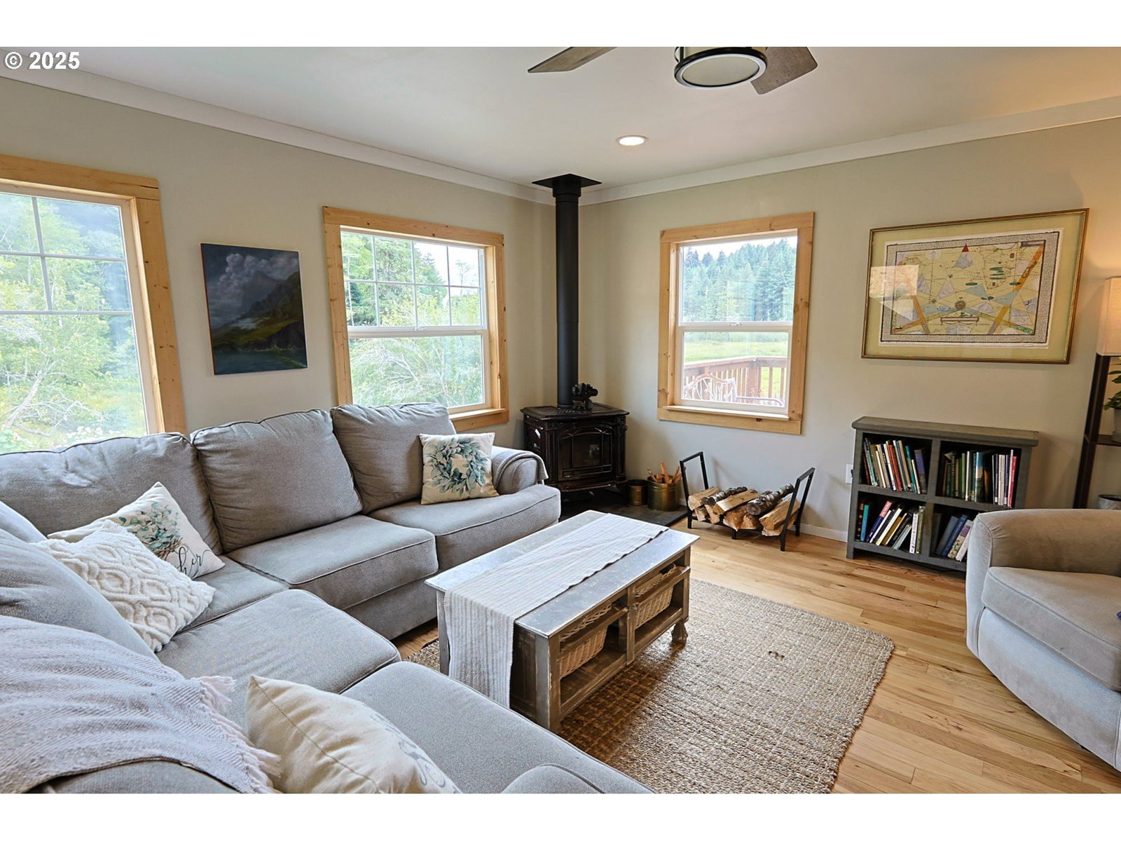Listing photo 5 of 48, 58894 OLD RAILROAD GRADE RD, Coquille, OR, 97423