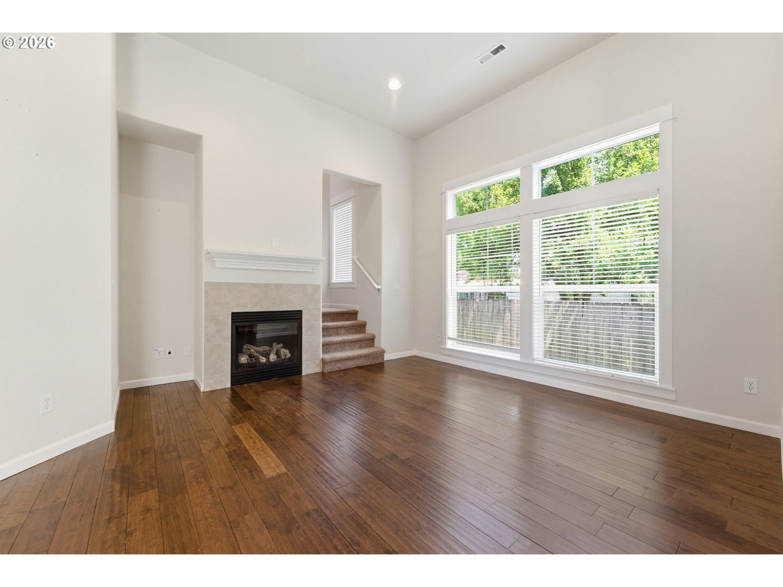 Listing photo 4 of 23, 9310 SW CORAL ST, Tigard, OR, 97223