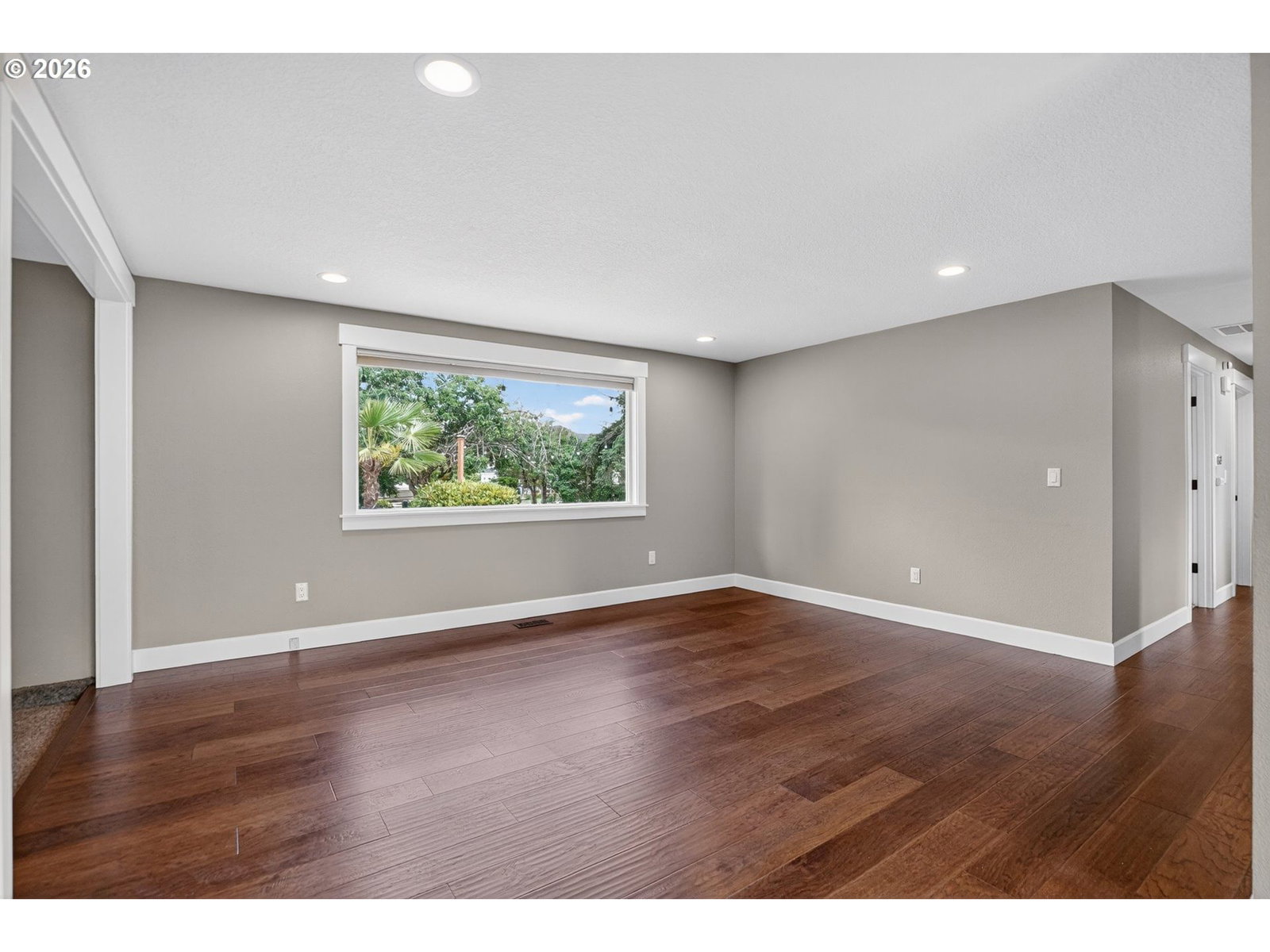 Listing photo 4 of 40, 19601 S KALAL CT, Oregon City, OR, 97045