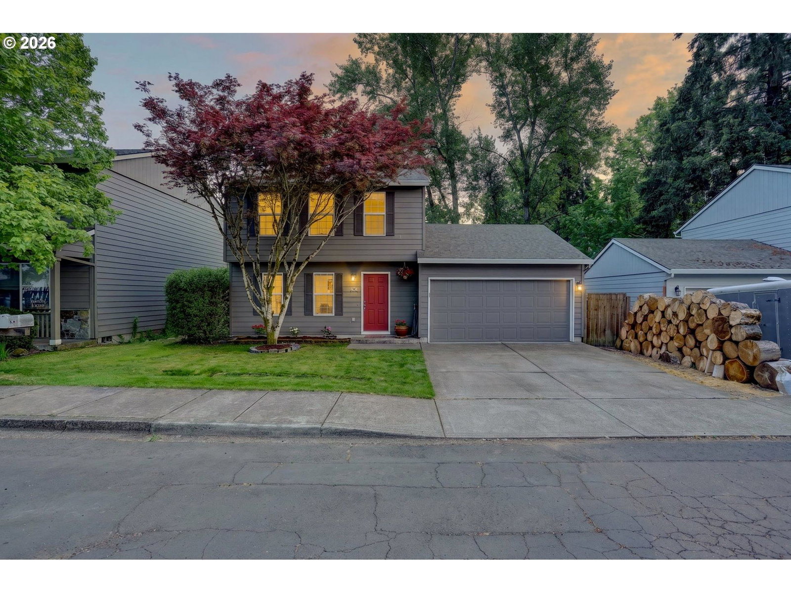 Listing photo 1 of 6