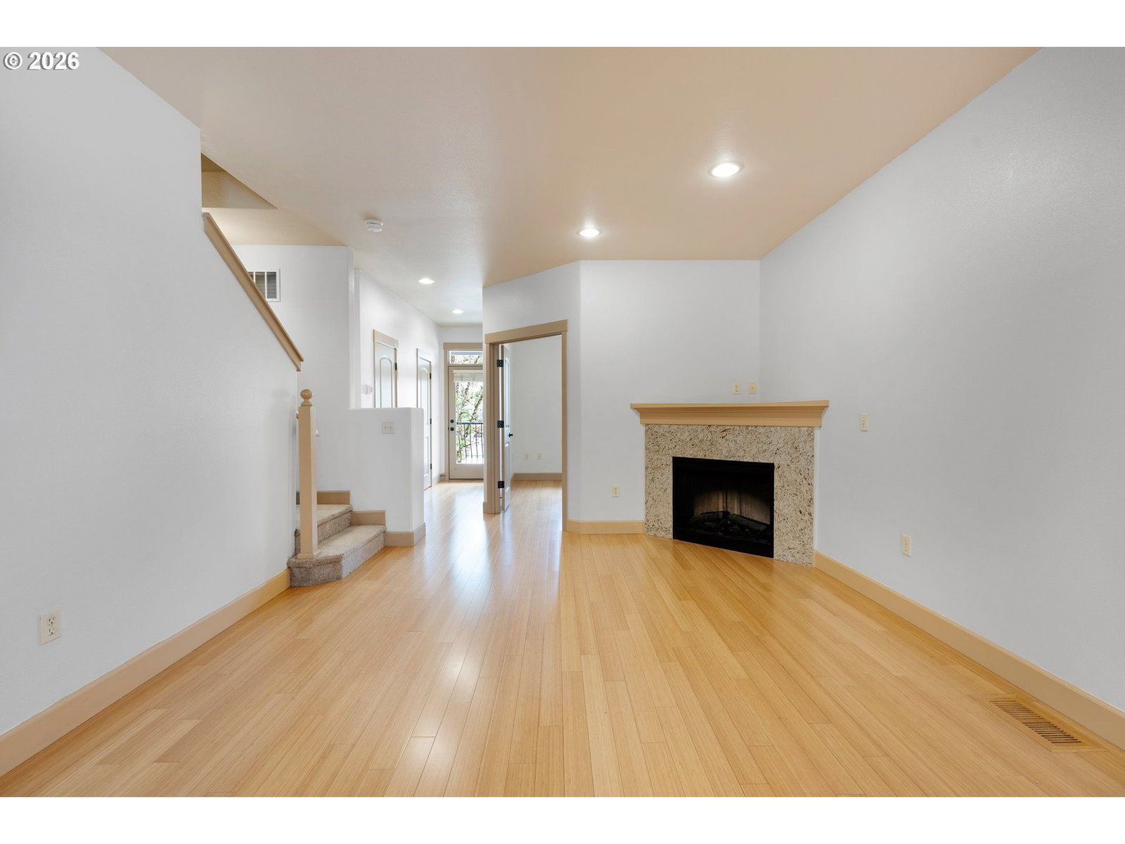 Listing photo 5 of 48, 1922 NE 49TH WAY, Hillsboro, OR, 97124