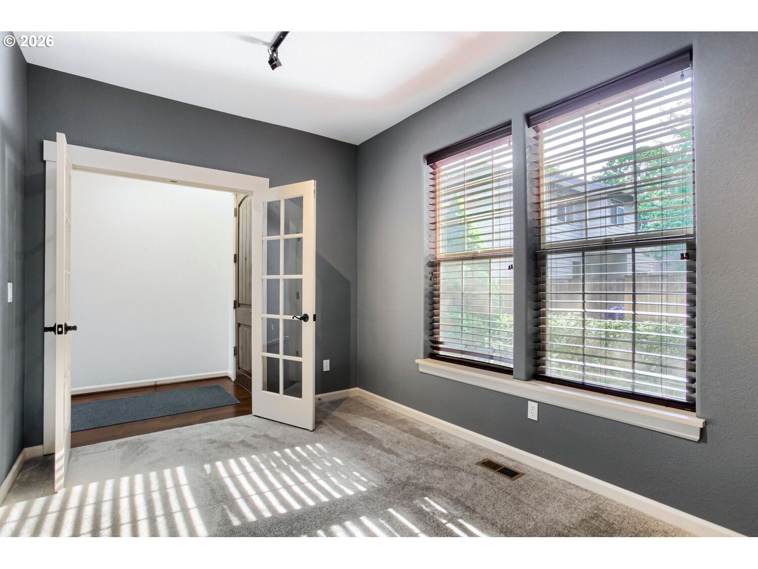 Listing photo 4 of 27, 3550 NW 2ND AVE, Hillsboro, OR, 97124
