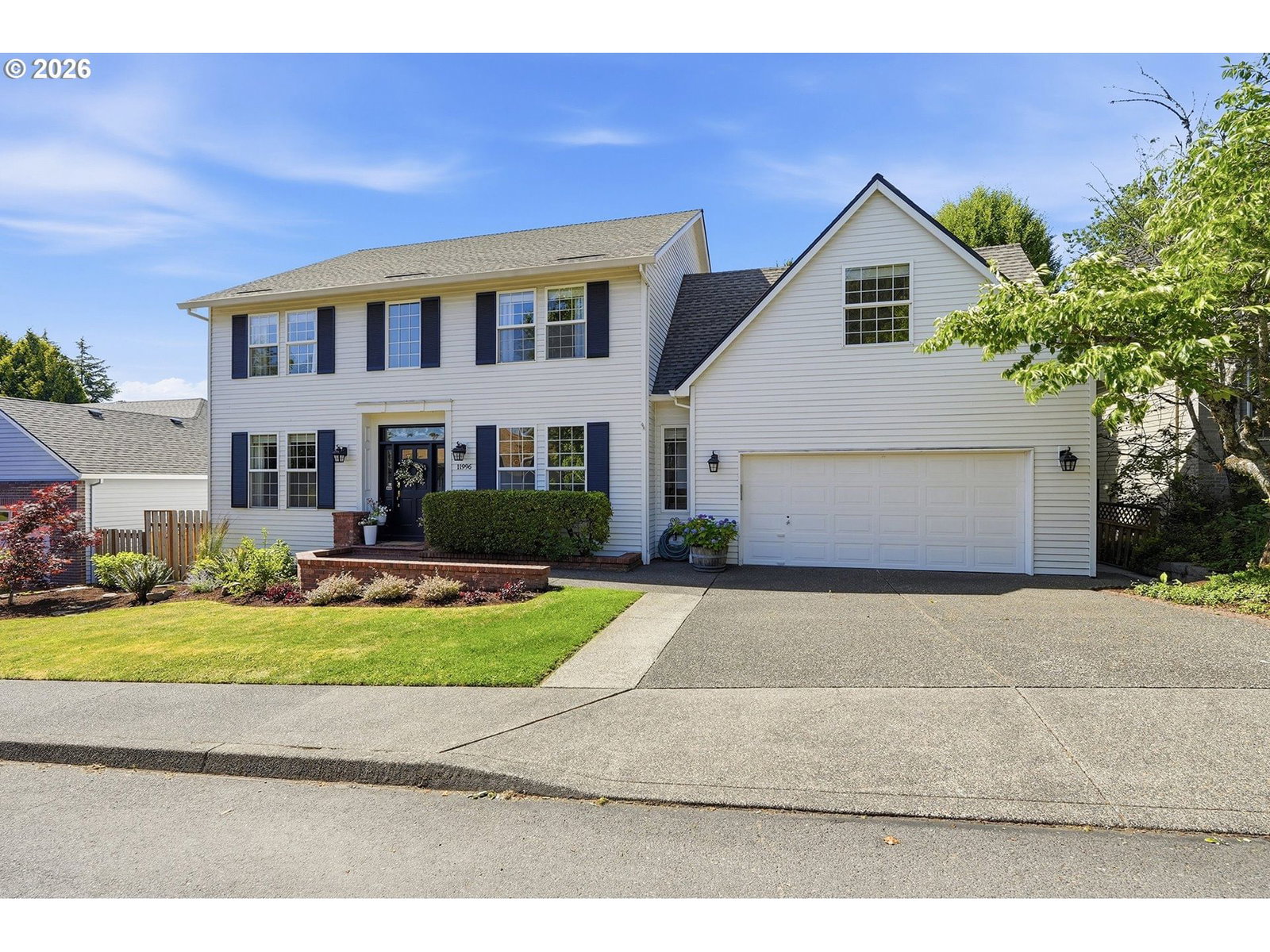 Listing photo 4 of 48, 11996 SE GRAND VISTA DR, Clackamas, OR, 97015