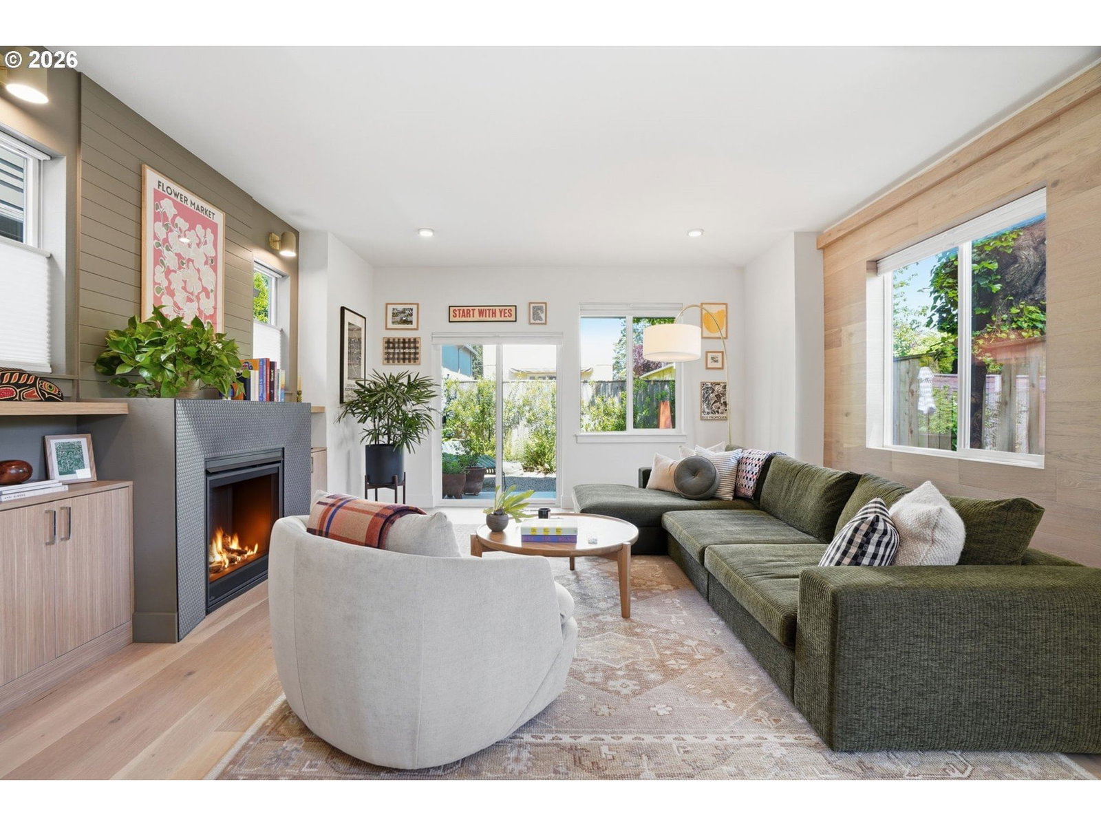 Listing photo 5 of 30, 4611 SE KNAPP ST, Portland, OR, 97206