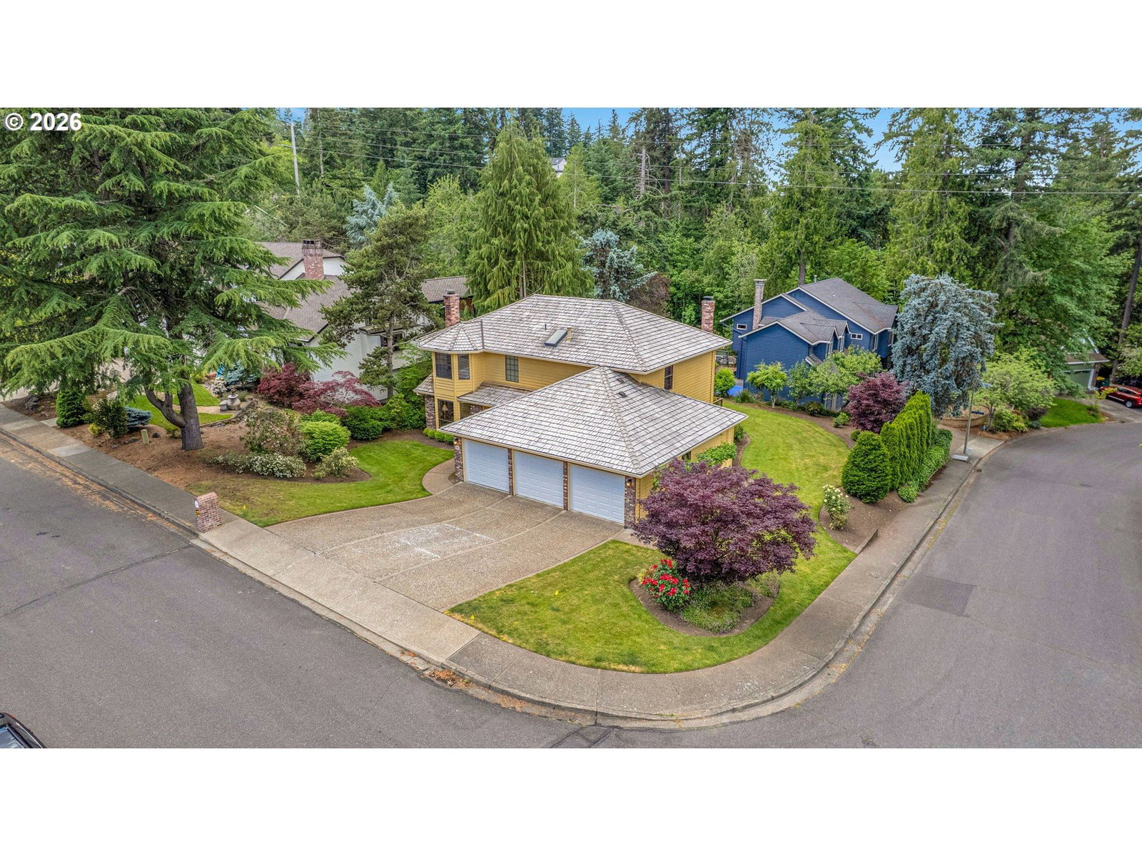 Listing photo 4 of 48, 6401 SW DOLPH DR, Portland, OR, 97219