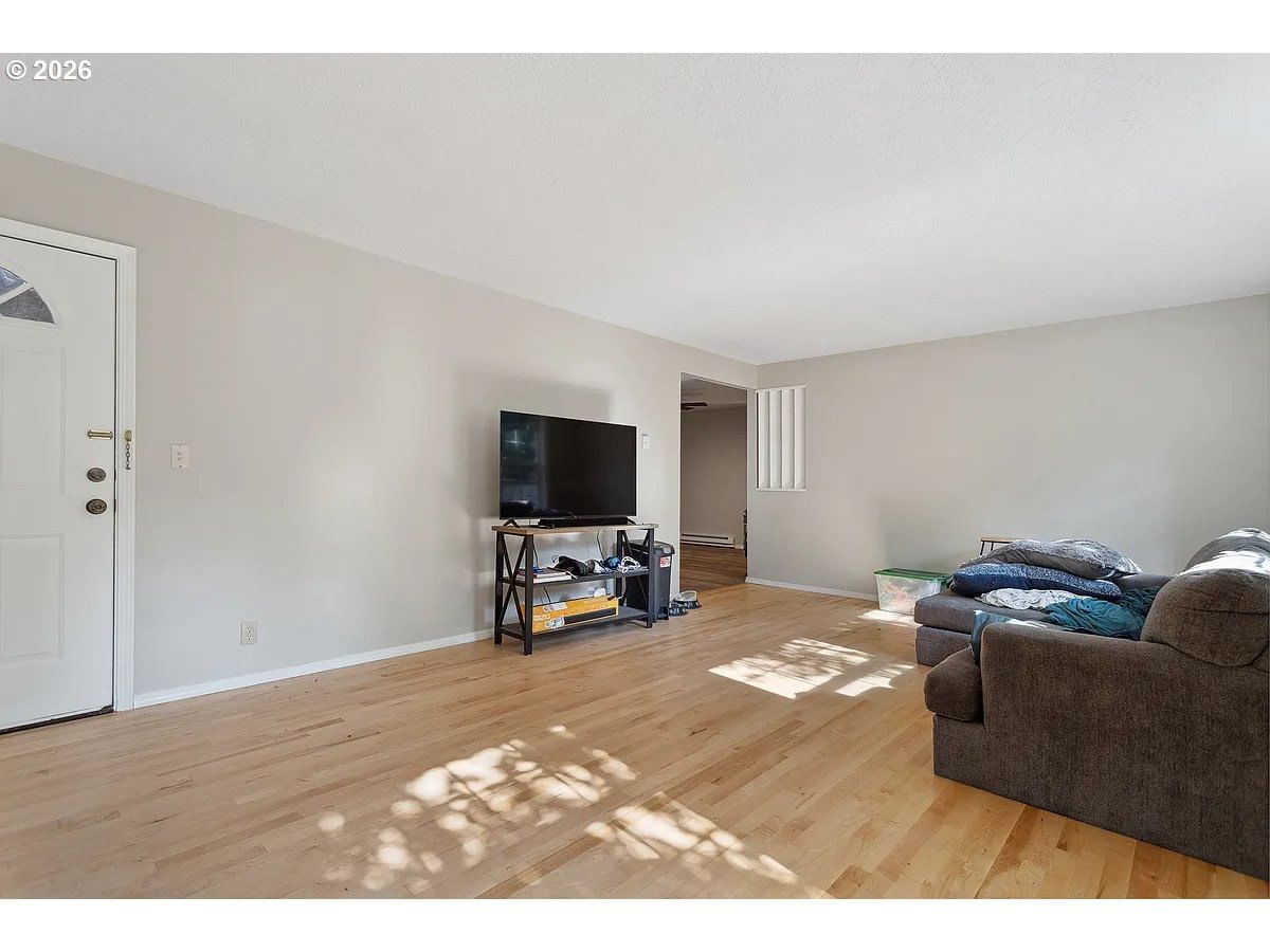 Listing photo 5 of 40, 68315 E TWINBERRY LOOP, Welches, OR, 97067