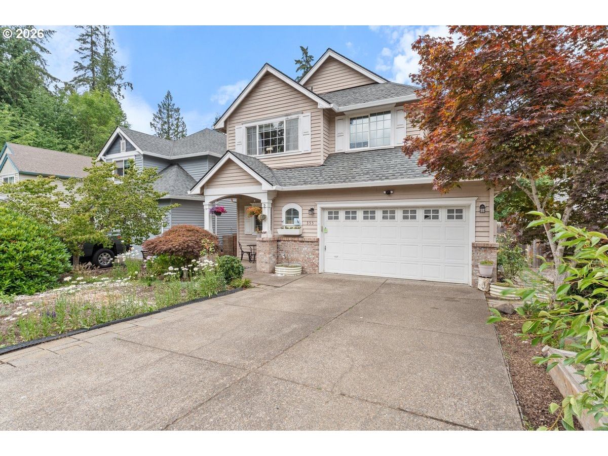 Listing photo 4 of 43, 355 NE SAINT JEAN PL, Hillsboro, OR, 97124