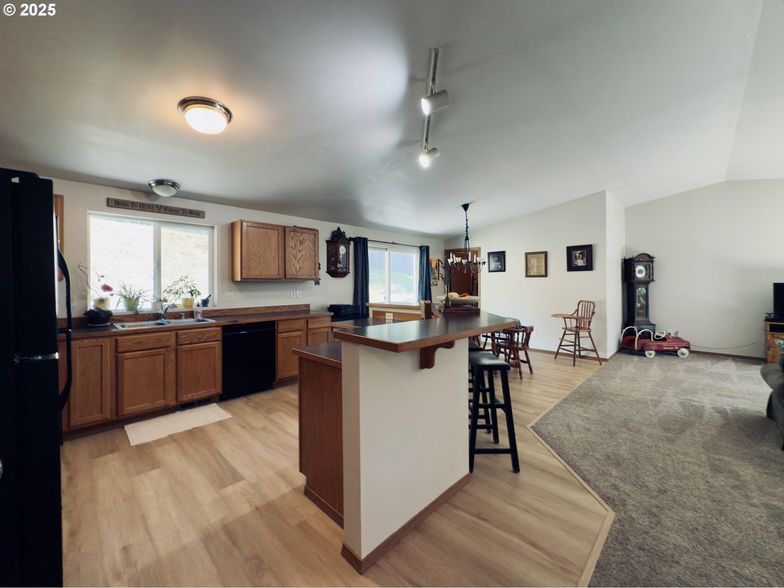 Listing photo 4 of 23, 2037 DELAMETER RD, Castle Rock, WA, 98611