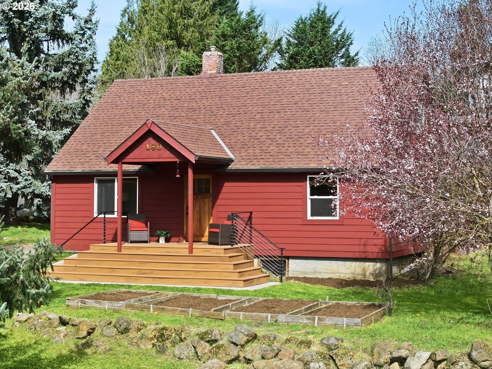 Primary listing photo, 180 NW SPRING ST, White Salmon, WA, 98672