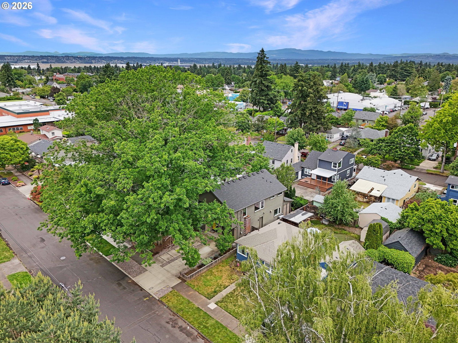 Listing photo 4 of 48, 4648 NE 40TH AVE, Portland, OR, 97211