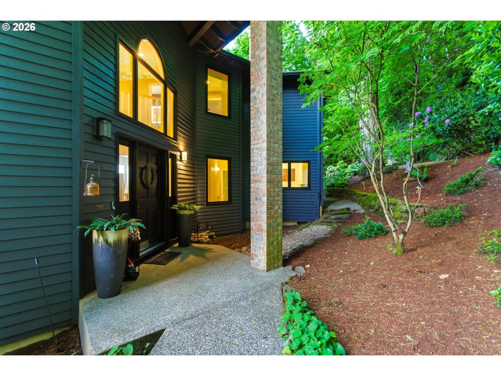 Listing photo 4 of 47, 1520 EASTVIEW CT, Lake Oswego, OR, 97034