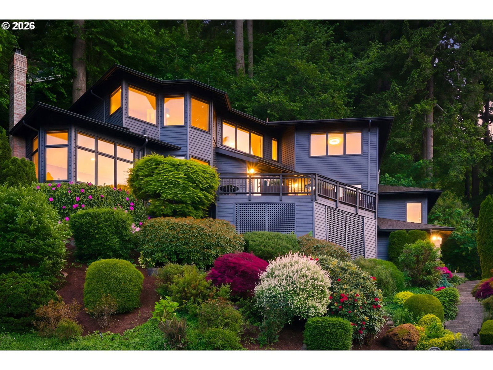 Primary listing photo, 1520 EASTVIEW CT, Lake Oswego, OR, 97034